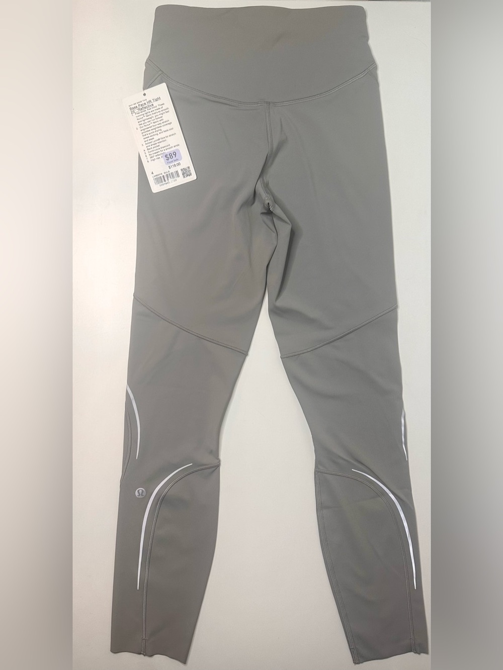 NWT Lululemon Athletica Base Pace HR Tight 25” Reflective Gray Size 4 - Picture 3 of 9